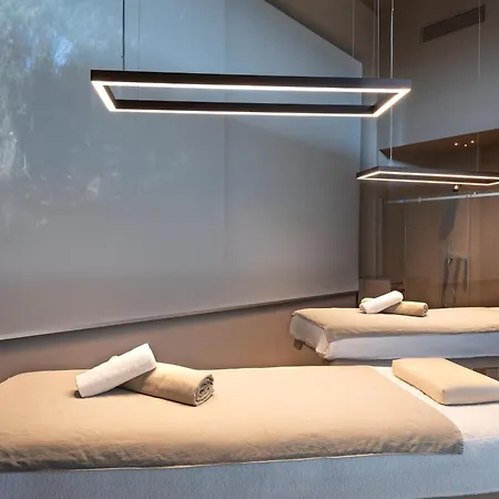 Hotel Roccamare - Casa Di Ponente 4*