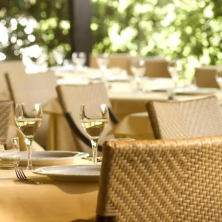 Hotel Roccamare - Casa Di Ponente 4*