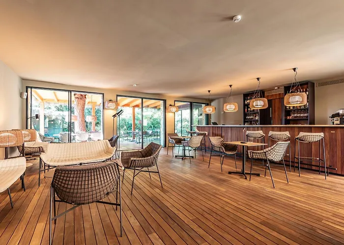 Hotel Roccamare - Casa Di Ponente 4*